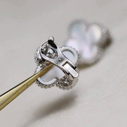 [Love More]CLOVER MEDIUM 1 MOTIFS  WHITE MOP EARRINGS SILVER